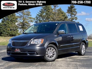2016 Chrysler Town &amp; Country Touring-L